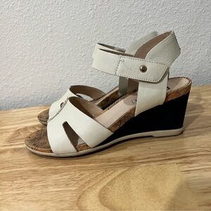 PIKOLINOS Cream and Navy Wedge Sandals
